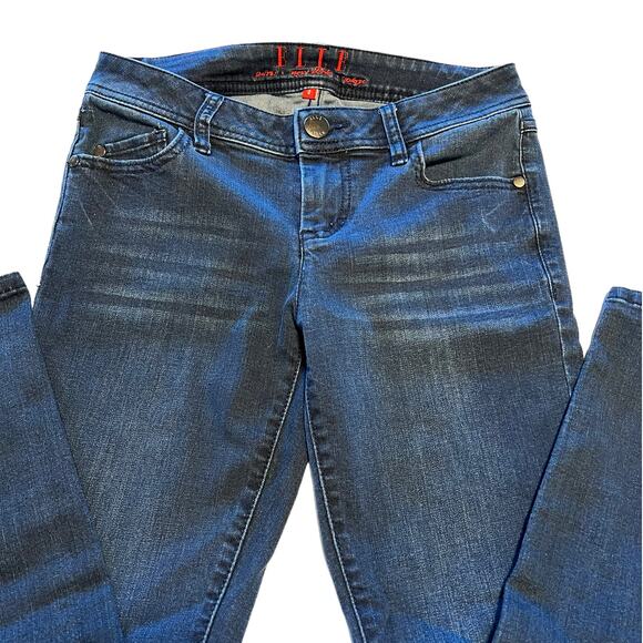 Elle Womens Mid Rise Skinny Jeans Size 2 Dark Wash Blue Denim Stretch Cotton - Picture 2 of 9
